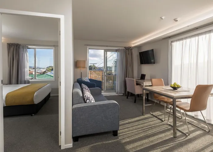 Quest Petone